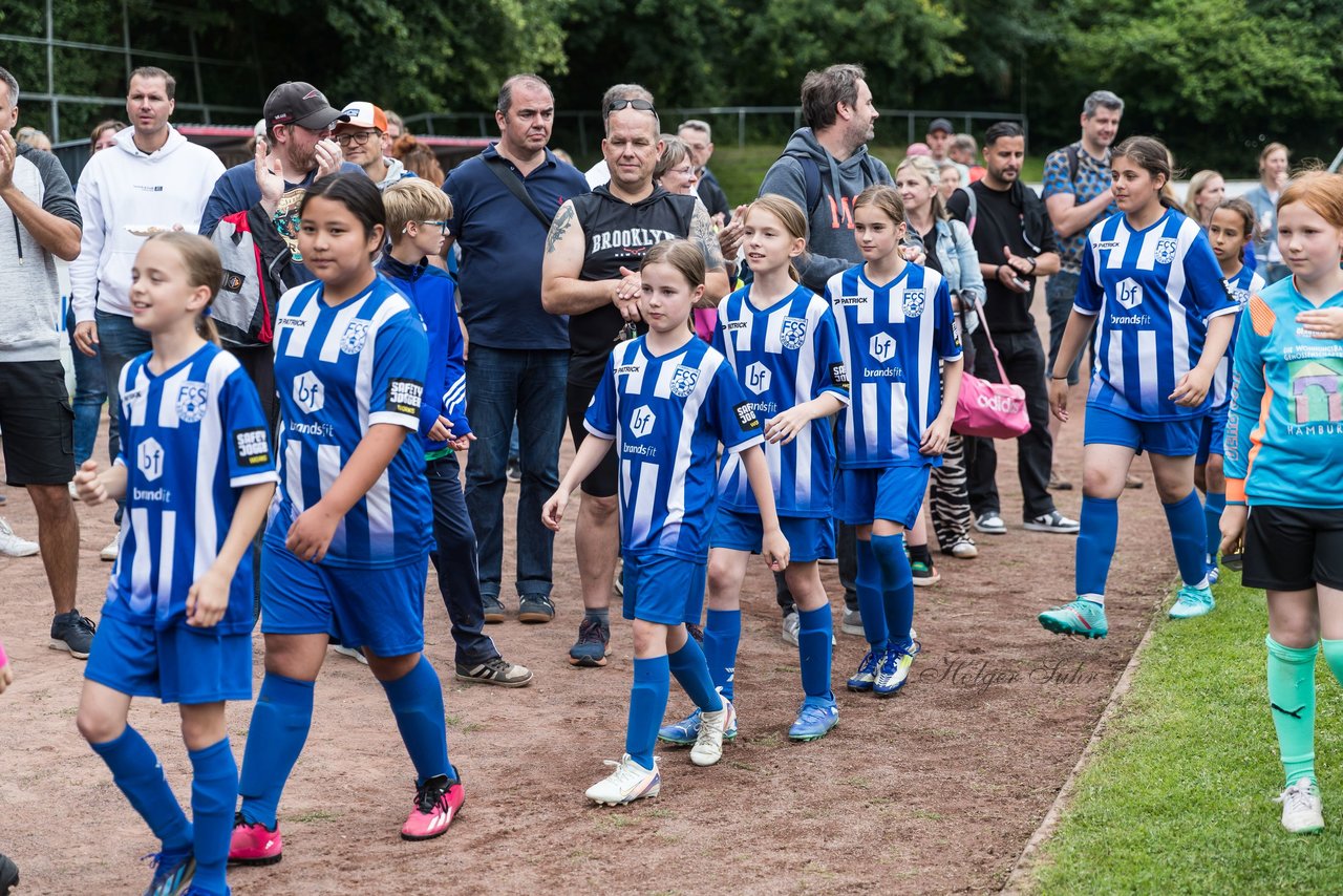 Bild 335 - Loewinnen Cup